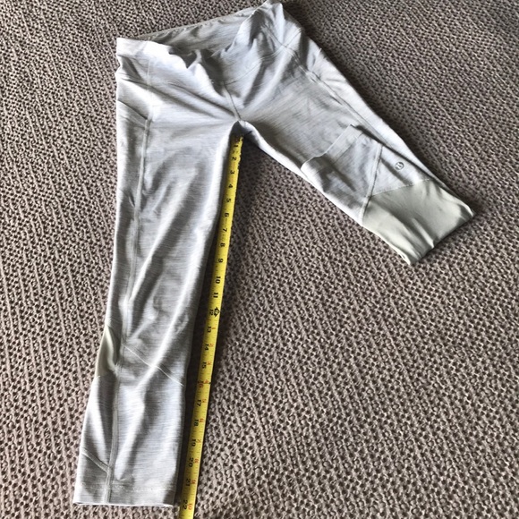 LULULEMON Pace Rival Crop Grey/Gray leggings RARE - Picture 7 of 7